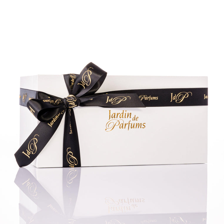 Secret Garden Box - The White Essentials Duo - Jardin de Parfums , jdparfums.com , niche fragrance, Long Lasting perfume, niche perfume, best perfume for summer, best perfume for winter, best perfume for men, best perfume for women, fragrance, jo malone, by killian, Dior